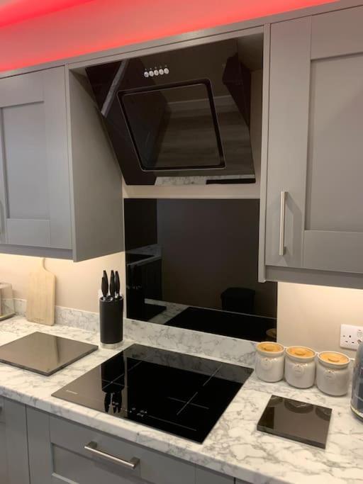 Newly Converted 3 Bedroom Apartment In Ulverston Kültér fotó